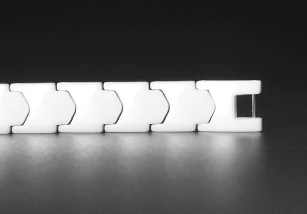 exkluziv-egyedi-feher-magneses-keramia-karlanc-04